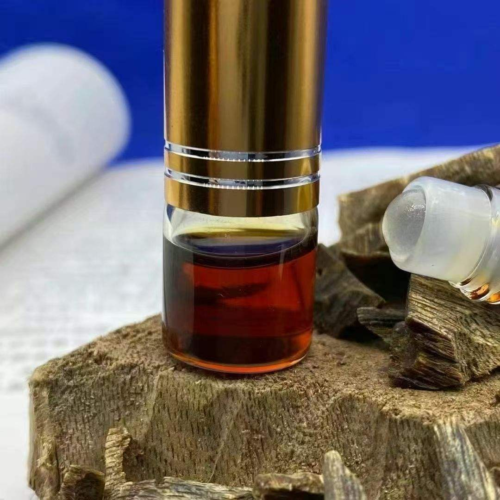 Agarwood oil perfume paired with single oil for direct use